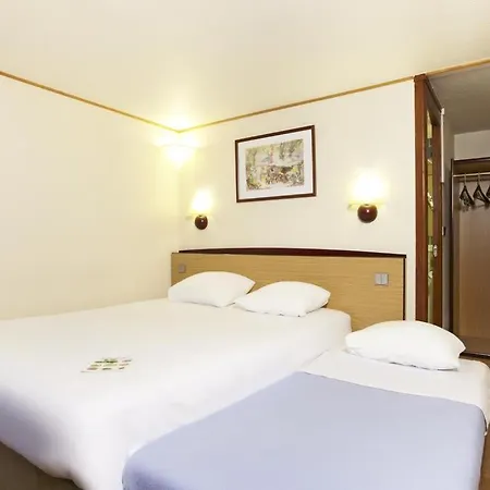 Hotel The Originals Access, Foix