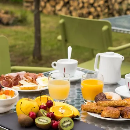 The Originals Access, Hotel 2*