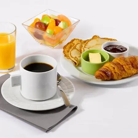 The Originals Access, Hotel 2*