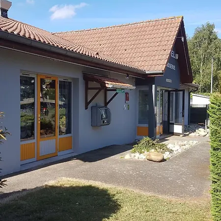 The Originals Access, Hotel