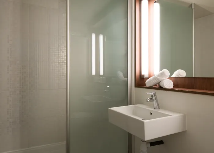 The Originals Access, 酒店 富瓦